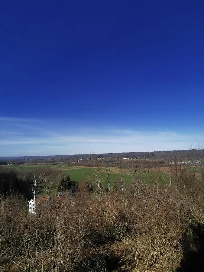 ベッド・アンド・ブレックファスト Chateau Montegut Rustique